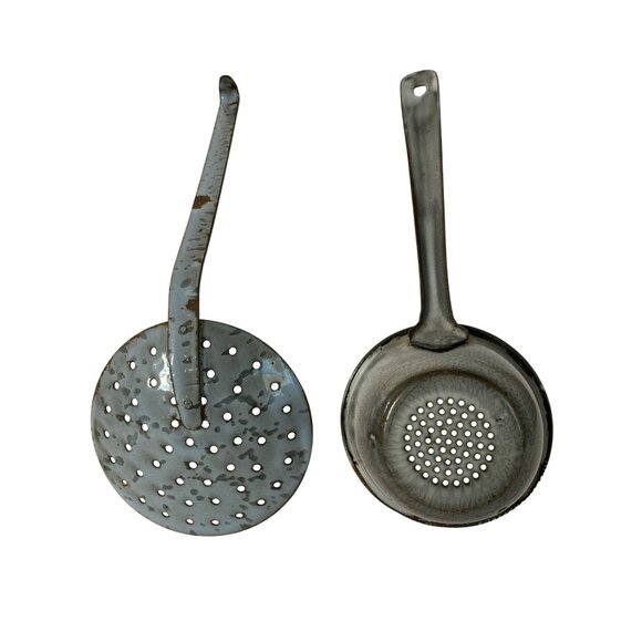 Vintage Graniteware Skimmer Ladle Rustic Decor Kitchen Tool Enamel Farmhouse - Picture 7 of 8